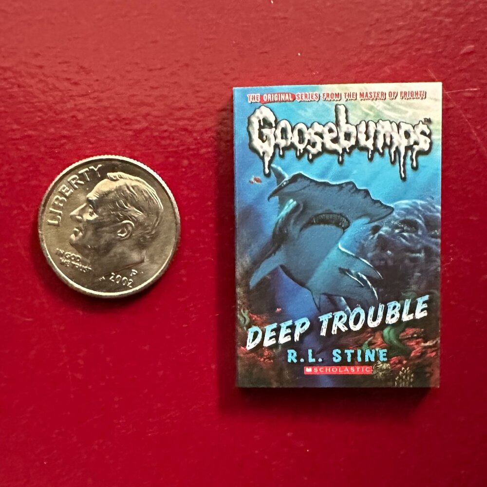 Mini Brands Books: Goosebumps Deep Trouble